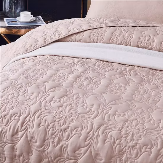 Gravação ultrassônica para uso doméstico Conjuntos chineses king size por atacado Preço competitivo Tecido de luxo para bebês e adultos Colcha de algodão acolchoada de verão ou inverno